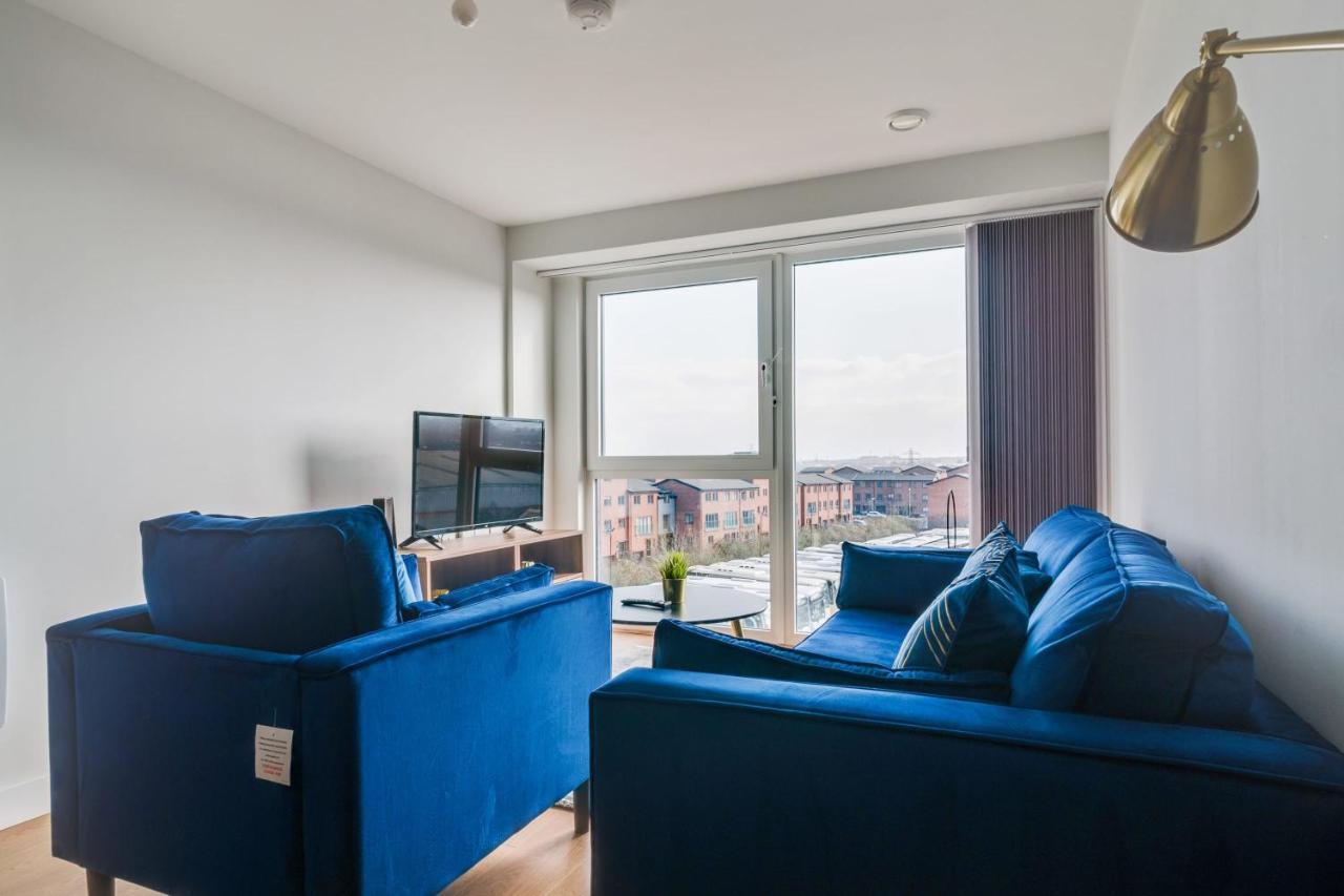 Lovely Riverside 2 Bed Apartment Leeds  Exterior foto