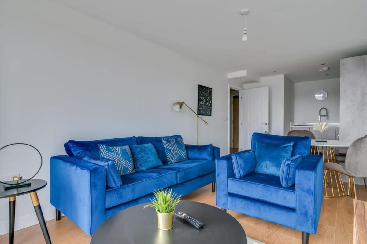 Lovely Riverside 2 Bed Apartment Leeds  Exterior foto